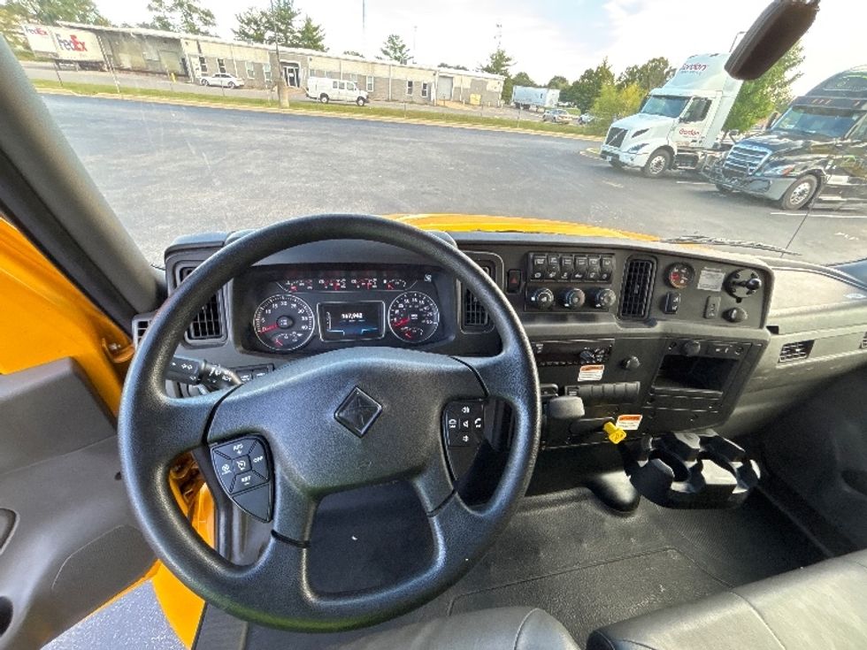 Medium Duty Box Truck-Light and Medium Duty Trucks-International-2021-MV607-New Castle-DE-167,943\n\t\tmiles-$ 38,250 - Image 18