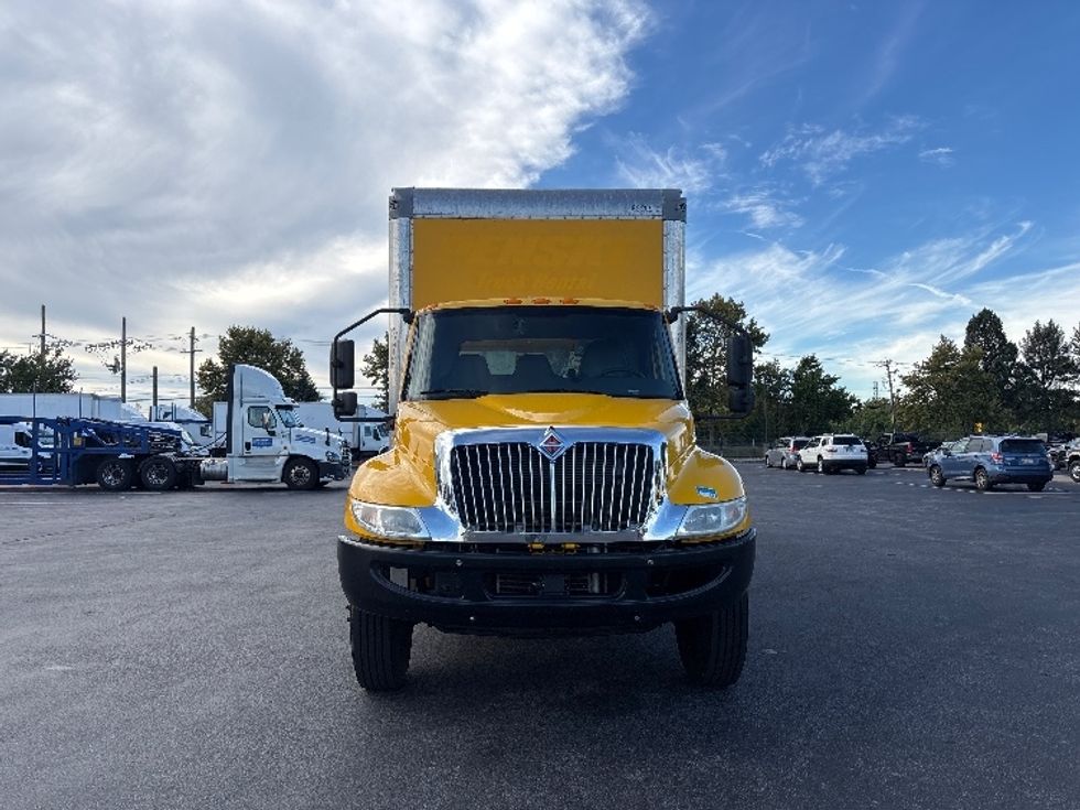 Medium Duty Box Truck-Light and Medium Duty Trucks-International-2021-MV607-New Castle-DE-167,943\n\t\tmiles-$ 38,250 - Image 2