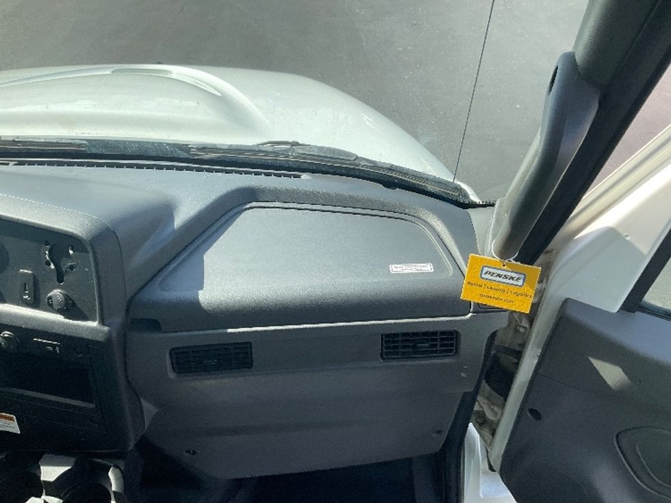 Medium Duty Box Truck-Light and Medium Duty Trucks-International-2021-MV607-New Castle-DE-204,444\n\t\tmiles-$ 47,750 - Image 21