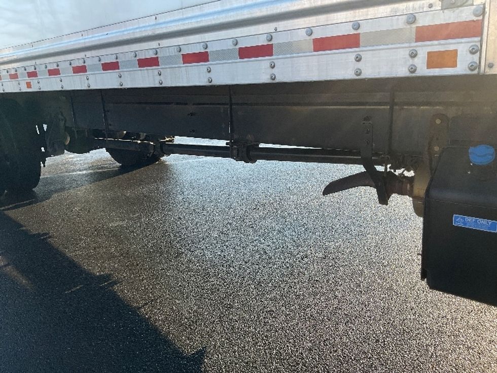 Medium Duty Box Truck-Light and Medium Duty Trucks-International-2021-MV607-New Castle-DE-227,586\n\t\tmiles-$ 44,250 - Image 14