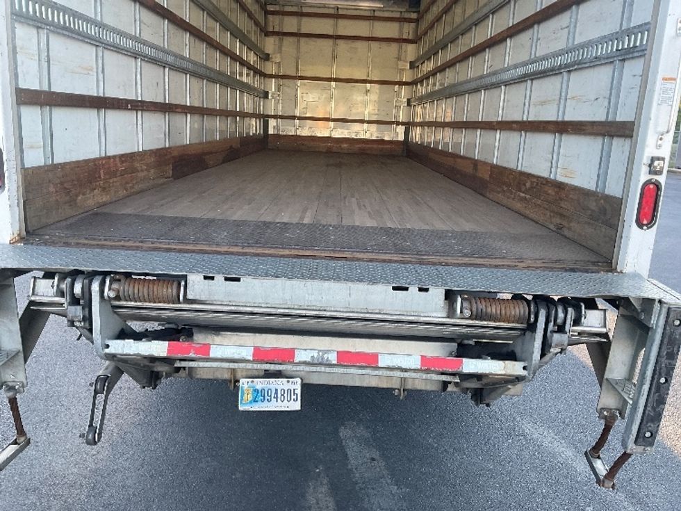 Medium Duty Box Truck-Light and Medium Duty Trucks-International-2021-MV607-New Castle-DE-253,890\n\t\tmiles-$ 38,000 - Image 9