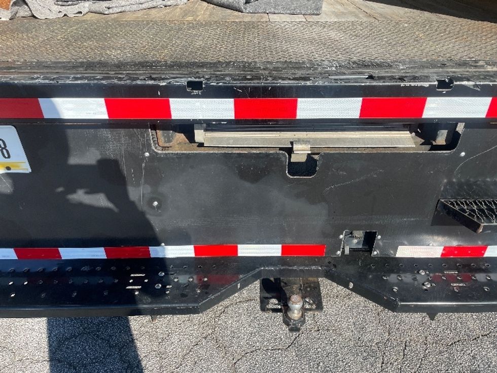 Medium Duty Box Truck-Light and Medium Duty Trucks-International-2021-MV607-Newnan-GA-199,133\n\t\tmiles-$ 45,250 - Image 10