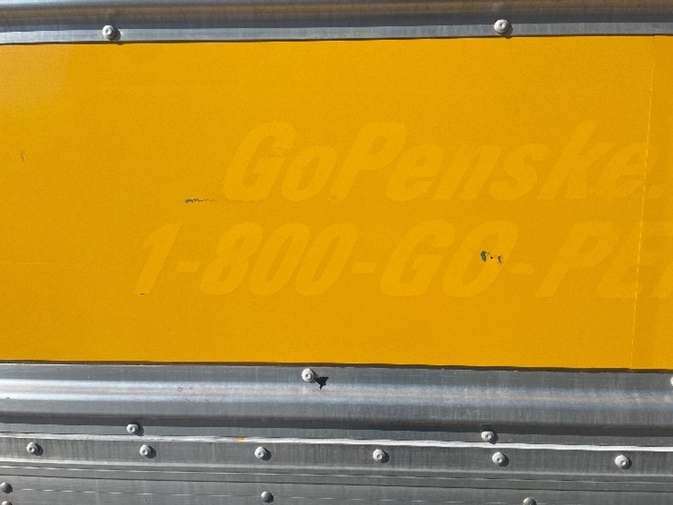 Medium Duty Box Truck-Light and Medium Duty Trucks-International-2021-MV607-Newnan-GA-199,133\n\t\tmiles-$ 45,250 - Image 27