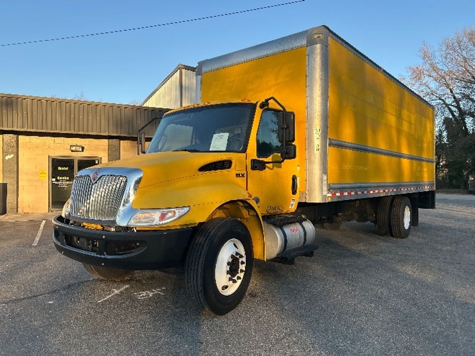 Medium Duty Box Truck-Light and Medium Duty Trucks-International-2021-MV607-Newport News-VA-206,535\n\t\tmiles-$ 42,500 - Image 3