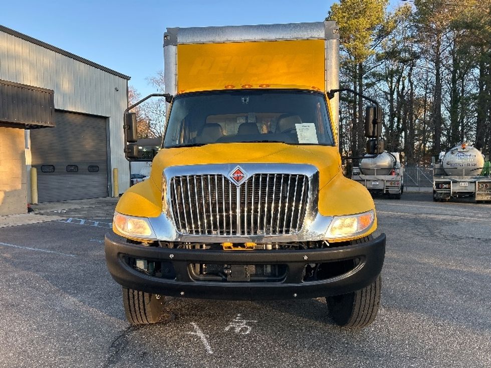 Medium Duty Box Truck-Light and Medium Duty Trucks-International-2021-MV607-Newport News-VA-206,535\n\t\tmiles-$ 42,500 - Image 2