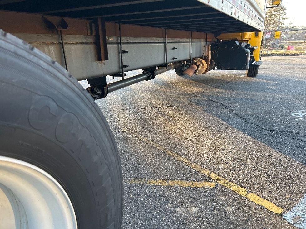 Medium Duty Box Truck-Light and Medium Duty Trucks-International-2021-MV607-Newport News-VA-206,535\n\t\tmiles-$ 42,500 - Image 13