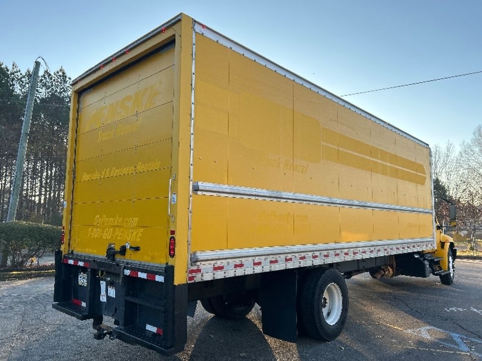 Medium Duty Box Truck-Light and Medium Duty Trucks-International-2021-MV607-Newport News-VA-206,535\n\t\tmiles-$ 42,500 - Image 12