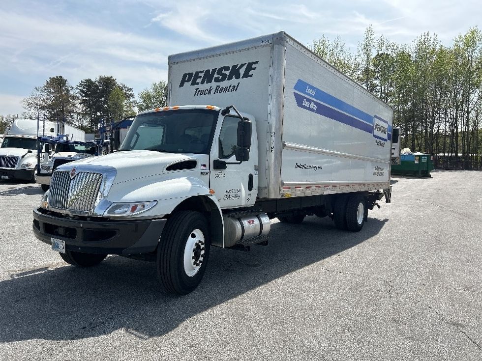 Medium Duty Box Truck-Light and Medium Duty Trucks-International-2021-MV607-Norcross-GA-155,191\n\t\tmiles-$ 65,000 - Image 3