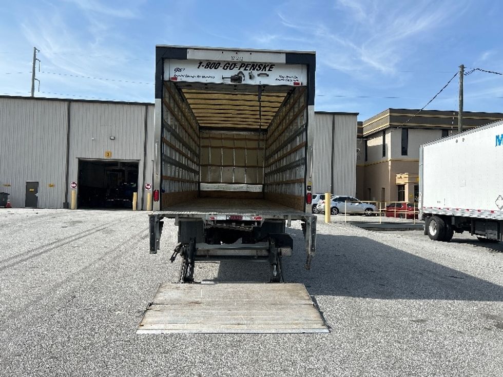 Medium Duty Box Truck-Light and Medium Duty Trucks-International-2021-MV607-Norcross-GA-155,191\n\t\tmiles-$ 65,000 - Image 9