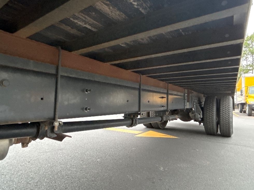 Medium Duty Box Truck-Light and Medium Duty Trucks-International-2021-MV607-Norcross-GA-208,165\n\t\tmiles-$ 42,500 - Image 5