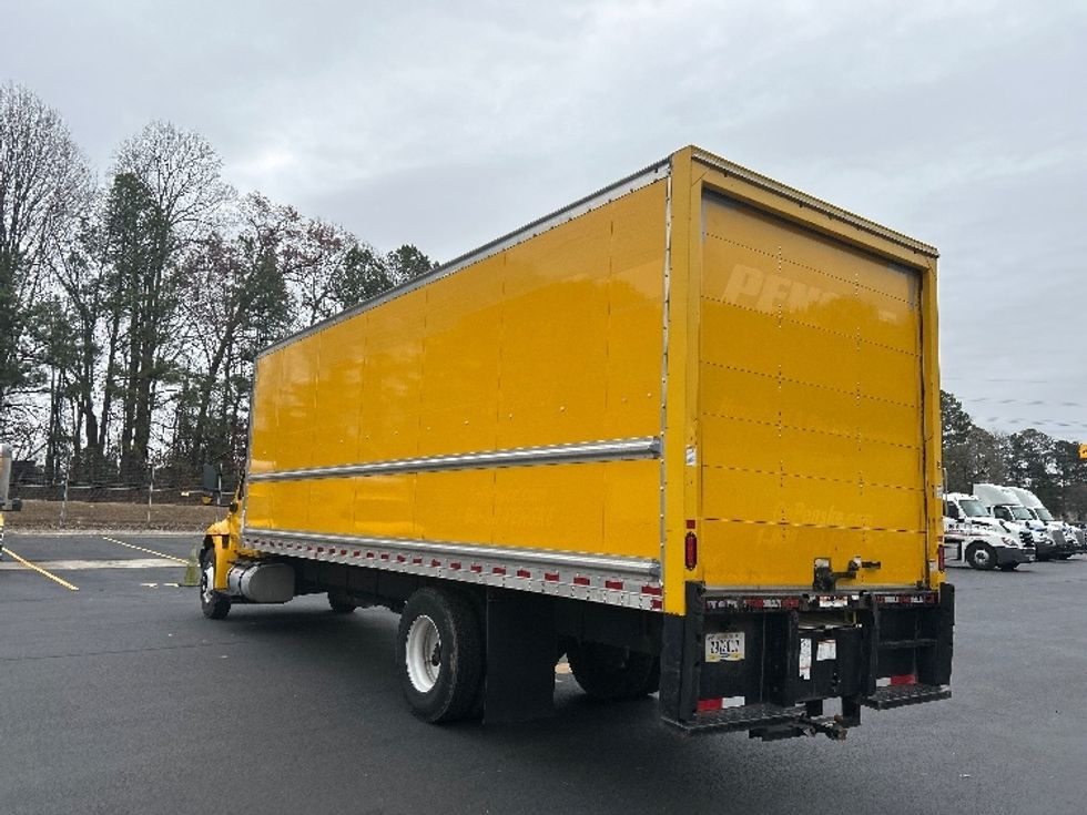 Medium Duty Box Truck-Light and Medium Duty Trucks-International-2021-MV607-Norcross-GA-208,165\n\t\tmiles-$ 42,500 - Image 6