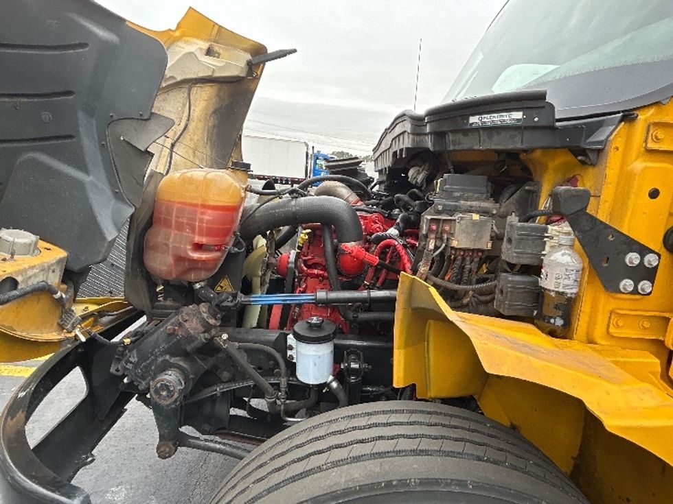 Medium Duty Box Truck-Light and Medium Duty Trucks-International-2021-MV607-Norcross-GA-221,241\n\t\tmiles-$ 40,250 - Image 23