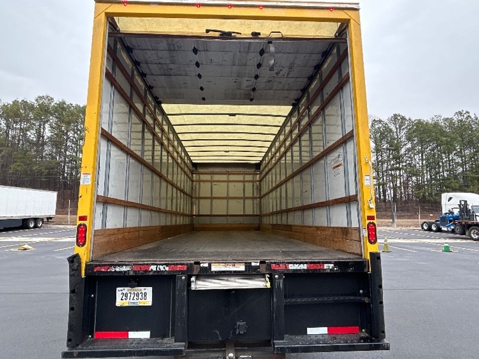 Medium Duty Box Truck-Light and Medium Duty Trucks-International-2021-MV607-Norcross-GA-221,241\n\t\tmiles-$ 40,250 - Image 8