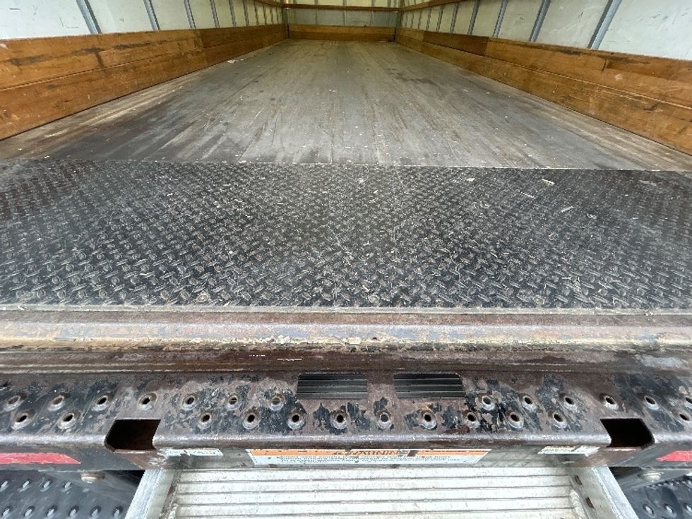 Medium Duty Box Truck-Light and Medium Duty Trucks-International-2021-MV607-Norcross-GA-221,241\n\t\tmiles-$ 40,250 - Image 9