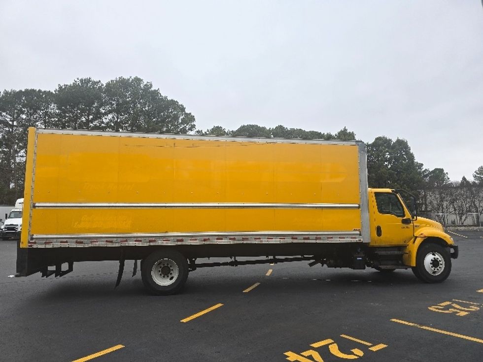 Medium Duty Box Truck-Light and Medium Duty Trucks-International-2021-MV607-Norcross-GA-240,086\n\t\tmiles-$ 34,750 - Image 14