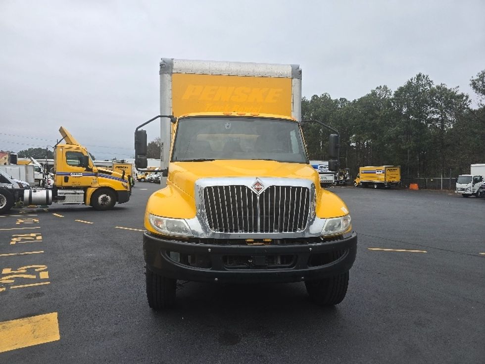 Medium Duty Box Truck-Light and Medium Duty Trucks-International-2021-MV607-Norcross-GA-240,086\n\t\tmiles-$ 34,750 - Image 2