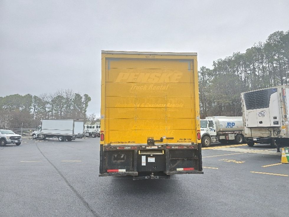 Medium Duty Box Truck-Light and Medium Duty Trucks-International-2021-MV607-Norcross-GA-240,086\n\t\tmiles-$ 34,750 - Image 7