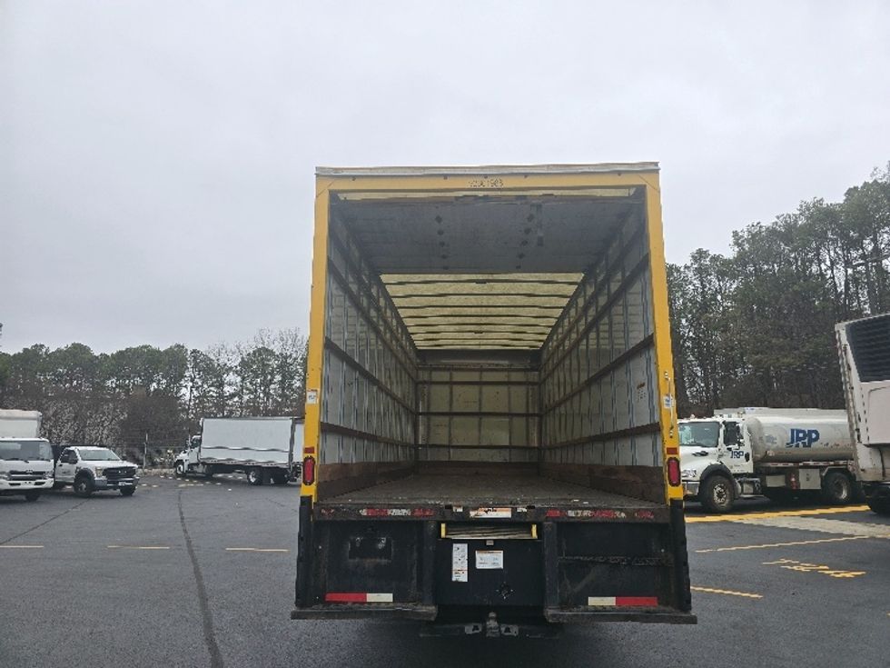 Medium Duty Box Truck-Light and Medium Duty Trucks-International-2021-MV607-Norcross-GA-240,086\n\t\tmiles-$ 34,750 - Image 8