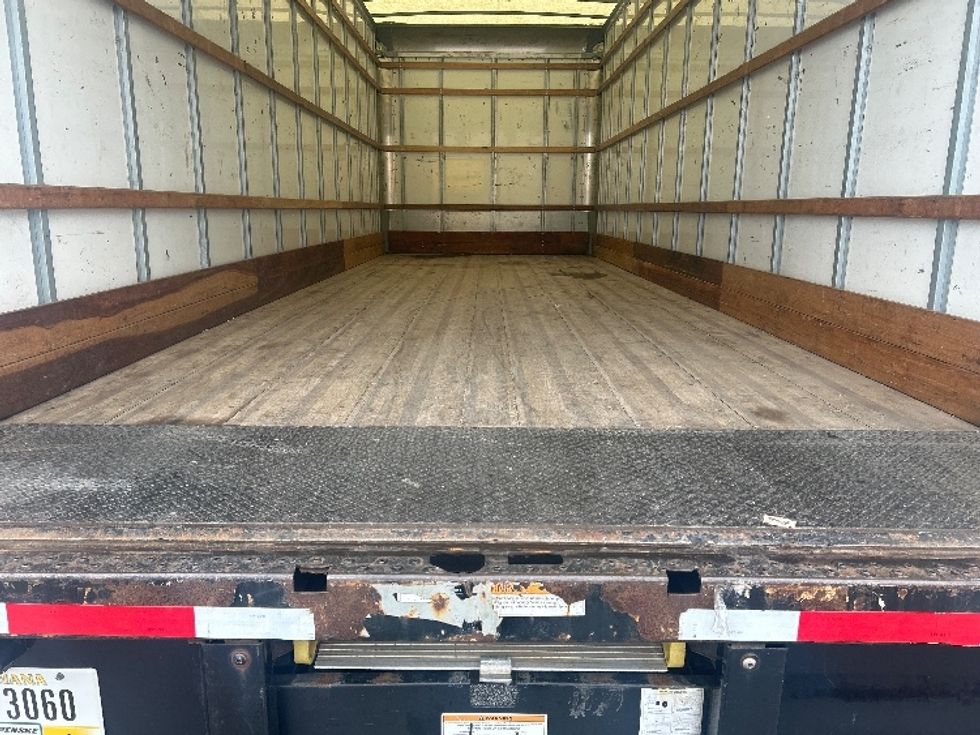Medium Duty Box Truck-Light and Medium Duty Trucks-International-2021-MV607-Norcross-GA-244,146\n\t\tmiles-$ 36,250 - Image 10