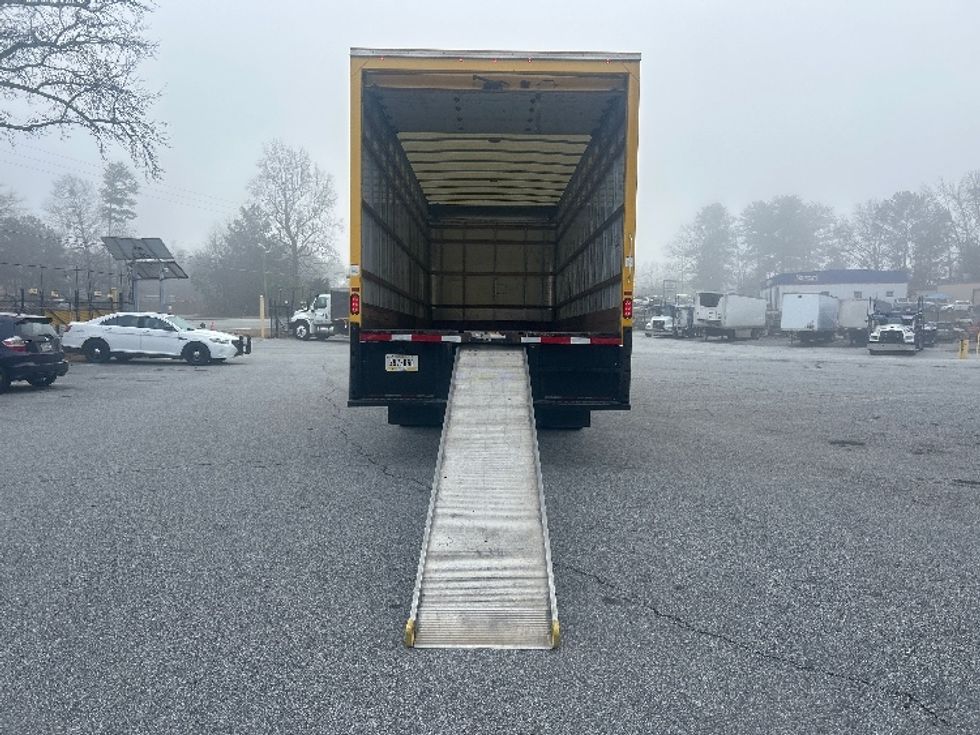 Medium Duty Box Truck-Light and Medium Duty Trucks-International-2021-MV607-Norcross-GA-244,146\n\t\tmiles-$ 36,250 - Image 9