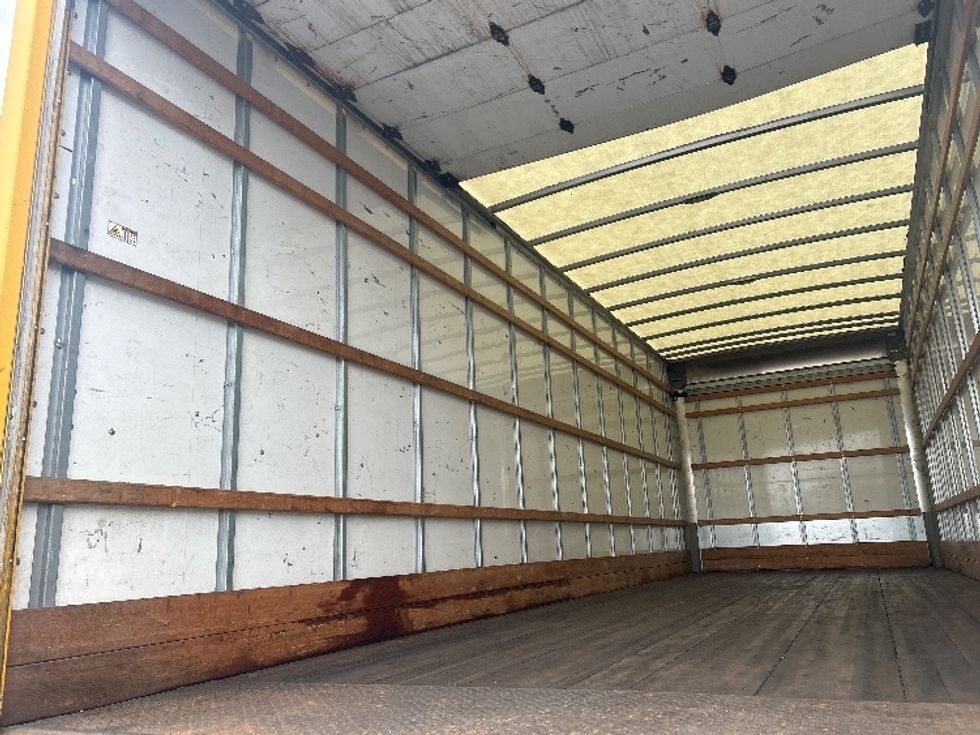 Medium Duty Box Truck-Light and Medium Duty Trucks-International-2021-MV607-Norfolk-VA-209,181\n\t\tmiles-$ 42,000 - Image 10