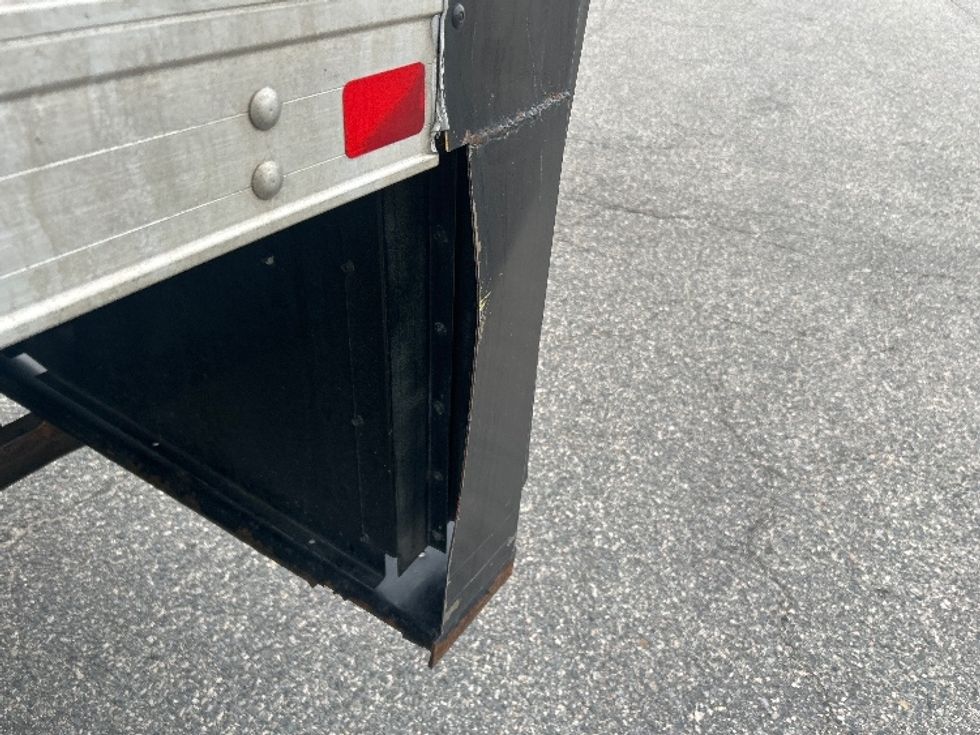 Medium Duty Box Truck-Light and Medium Duty Trucks-International-2021-MV607-Norfolk-VA-209,181\n\t\tmiles-$ 42,000 - Image 24