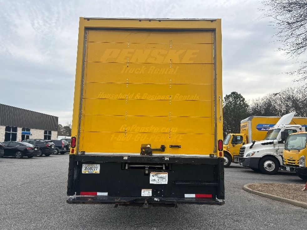 Medium Duty Box Truck-Light and Medium Duty Trucks-International-2021-MV607-Norfolk-VA-209,181\n\t\tmiles-$ 42,000 - Image 6