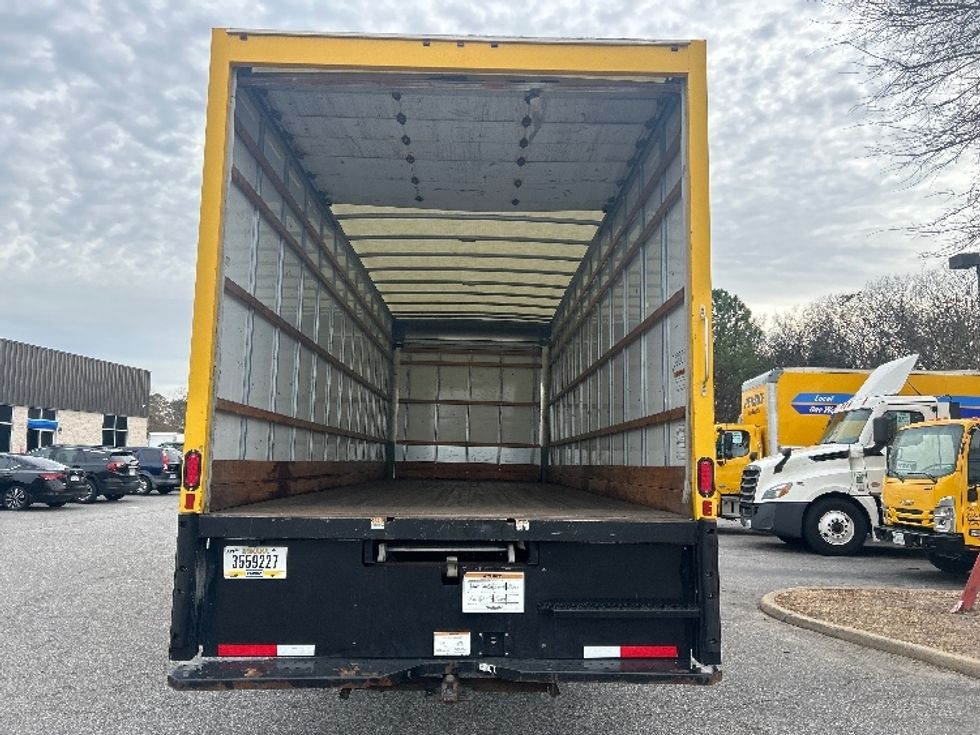 Medium Duty Box Truck-Light and Medium Duty Trucks-International-2021-MV607-Norfolk-VA-209,181\n\t\tmiles-$ 42,000 - Image 7