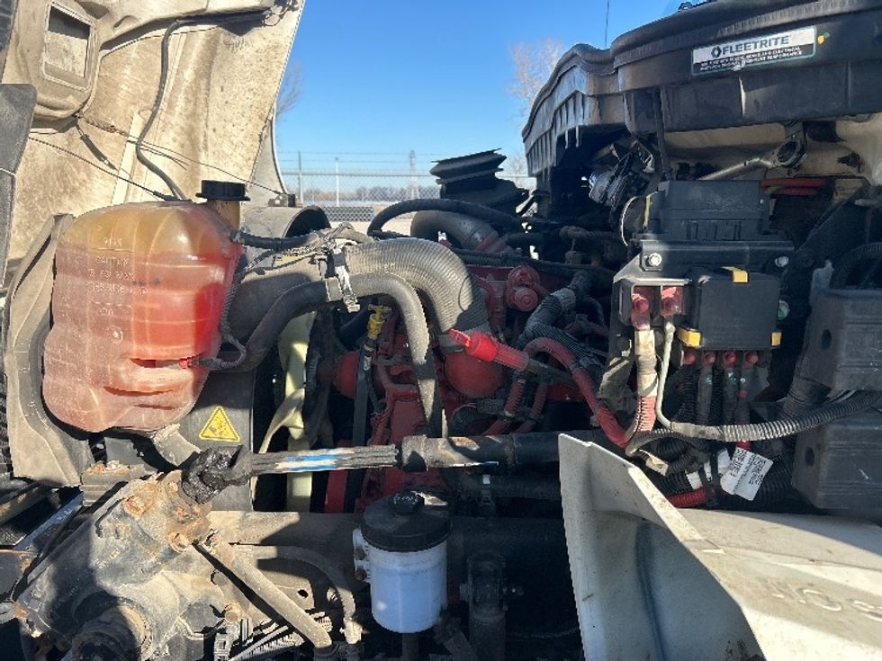 Medium Duty Box Truck-Light and Medium Duty Trucks-International-2021-MV607-North Bergen-NJ-143,598\n\t\tmiles-$ 55,750 - Image 23