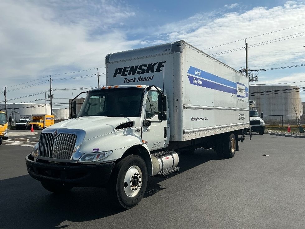 Medium Duty Box Truck-Light and Medium Duty Trucks-International-2021-MV607-North Bergen-NJ-218,738\n\t\tmiles-$ 47,750 - Image 3