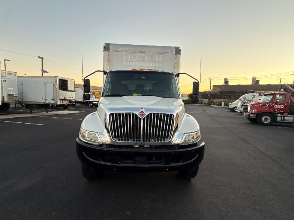 Medium Duty Box Truck-Light and Medium Duty Trucks-International-2021-MV607-North Bergen-NJ-230,094\n\t\tmiles-$ 49,000 - Image 2