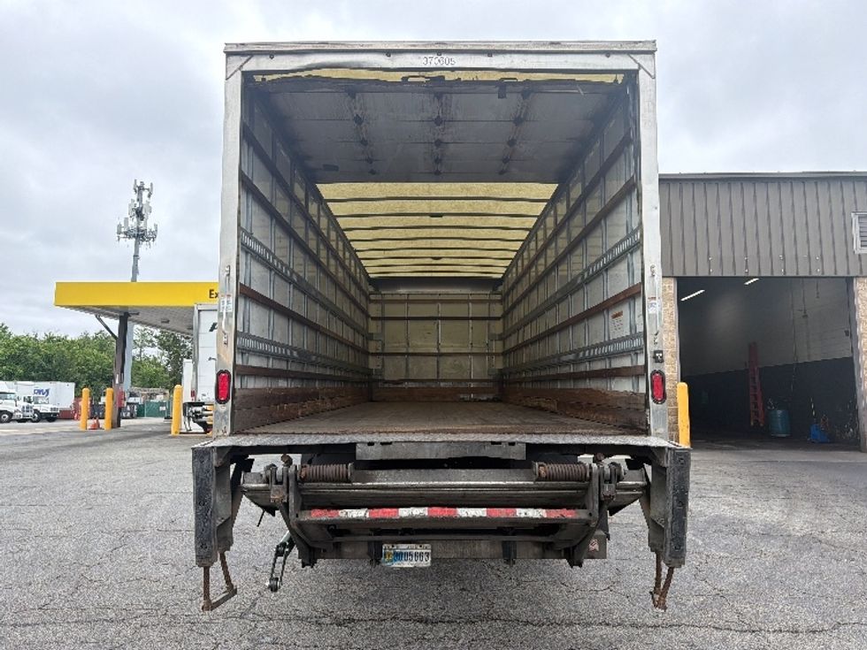 Medium Duty Box Truck-Light and Medium Duty Trucks-International-2021-MV607-North Bergen-NJ-230,094\n\t\tmiles-$ 49,000 - Image 8