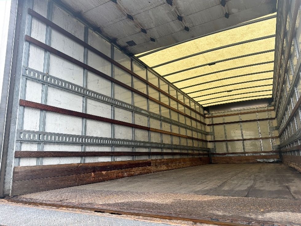 Medium Duty Box Truck-Light and Medium Duty Trucks-International-2021-MV607-North Bergen-NJ-230,094\n\t\tmiles-$ 49,000 - Image 11