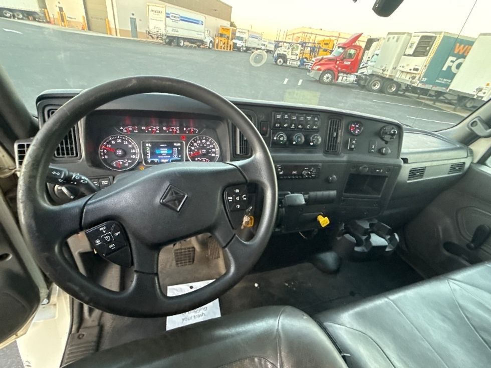 Medium Duty Box Truck-Light and Medium Duty Trucks-International-2021-MV607-North Bergen-NJ-230,094\n\t\tmiles-$ 49,000 - Image 18