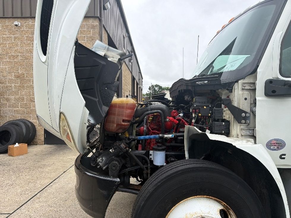 Medium Duty Box Truck-Light and Medium Duty Trucks-International-2021-MV607-North Bergen-NJ-230,094\n\t\tmiles-$ 49,000 - Image 24