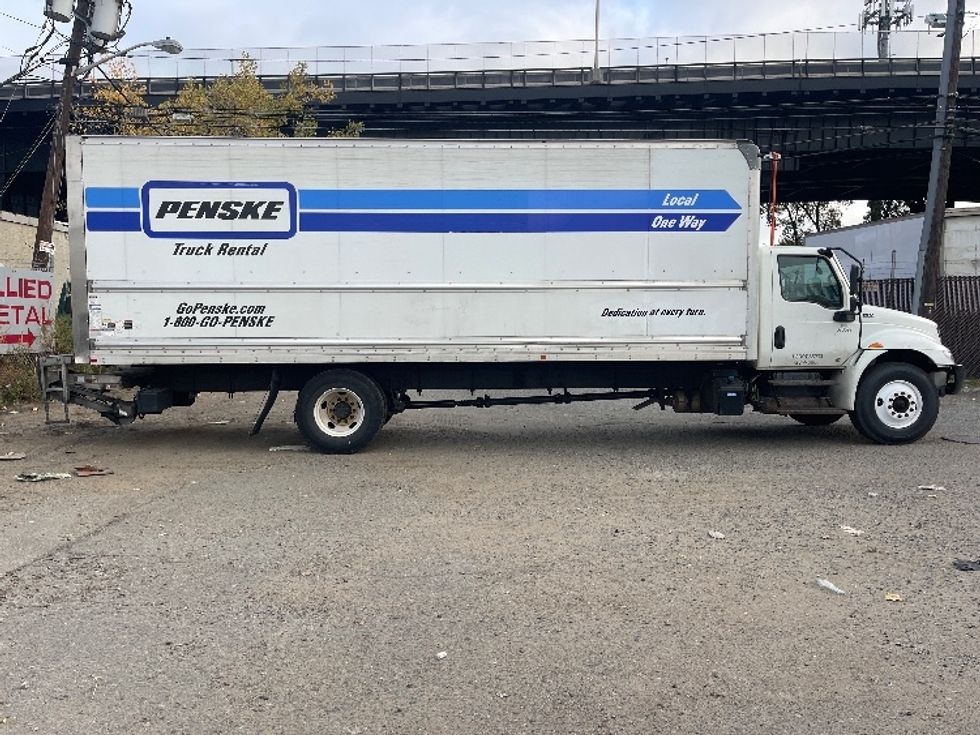 Medium Duty Box Truck-Light and Medium Duty Trucks-International-2021-MV607-North Bergen-NJ-255,902\n\t\tmiles-$ 37,500 - Image 15