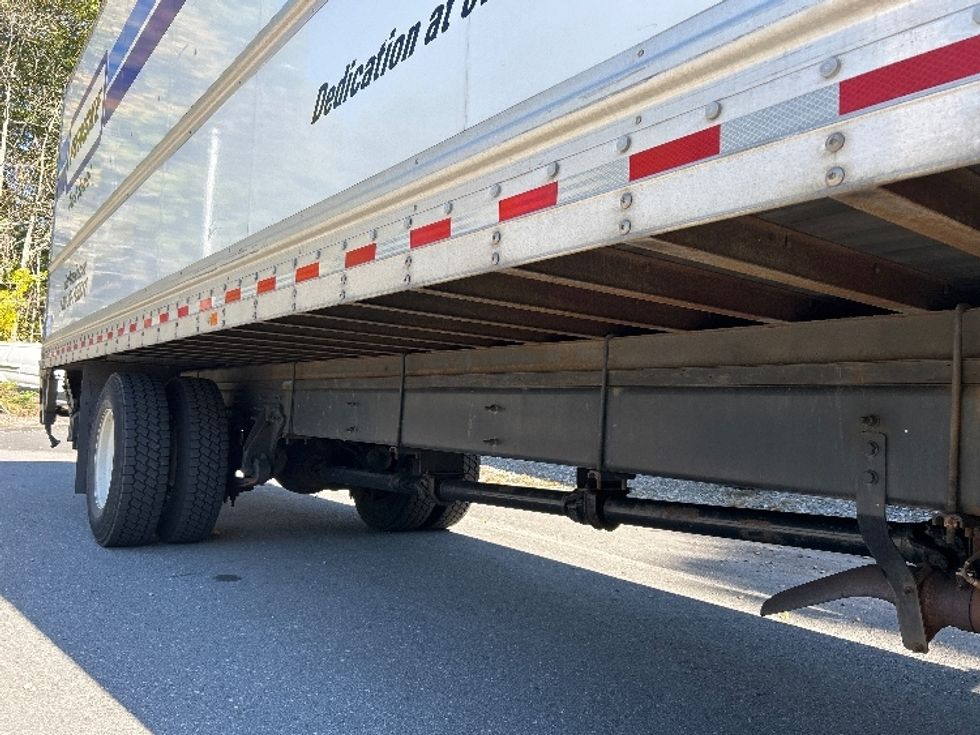 Medium Duty Box Truck-Light and Medium Duty Trucks-International-2021-MV607-Norton-MA-218,653\n\t\tmiles-$ 41,500 - Image 14