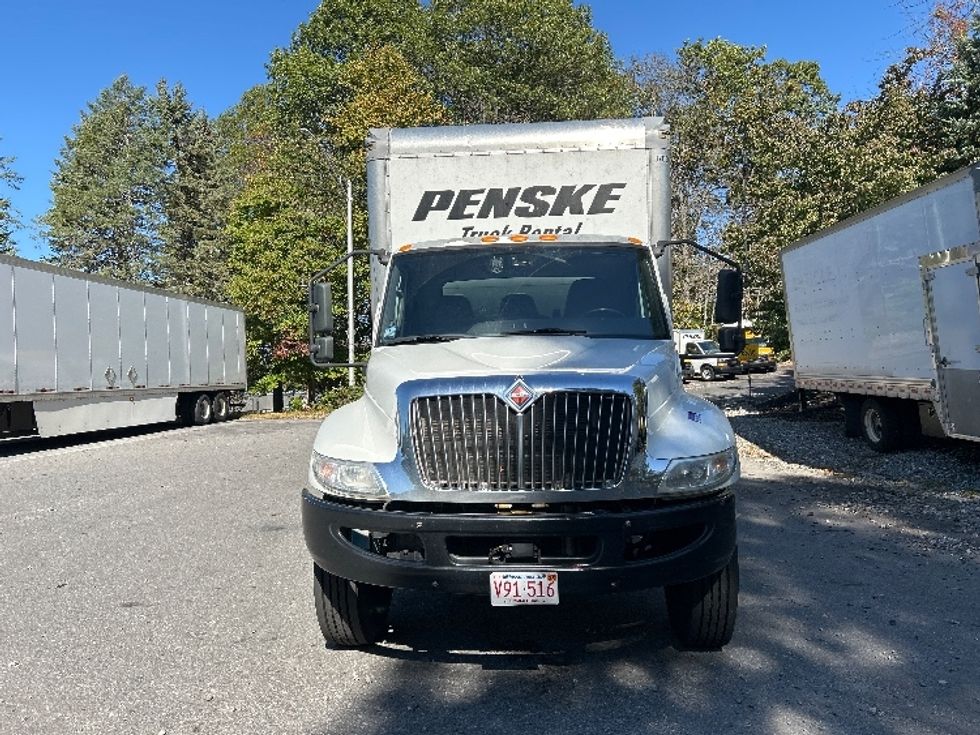 Medium Duty Box Truck-Light and Medium Duty Trucks-International-2021-MV607-Norton-MA-218,653\n\t\tmiles-$ 41,500 - Image 2