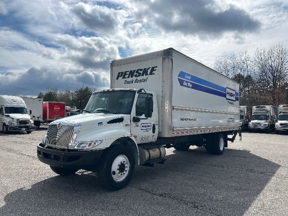 Medium Duty Box Truck-Light and Medium Duty Trucks-International-2021-MV607-Oakwood Village-OH-116,981\n\t\tmiles-$ 65,000 - Image 3