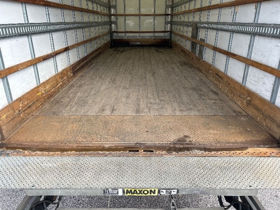 Medium Duty Box Truck-Light and Medium Duty Trucks-International-2021-MV607-Oakwood Village-OH-116,981\n\t\tmiles-$ 65,000 - Image 10