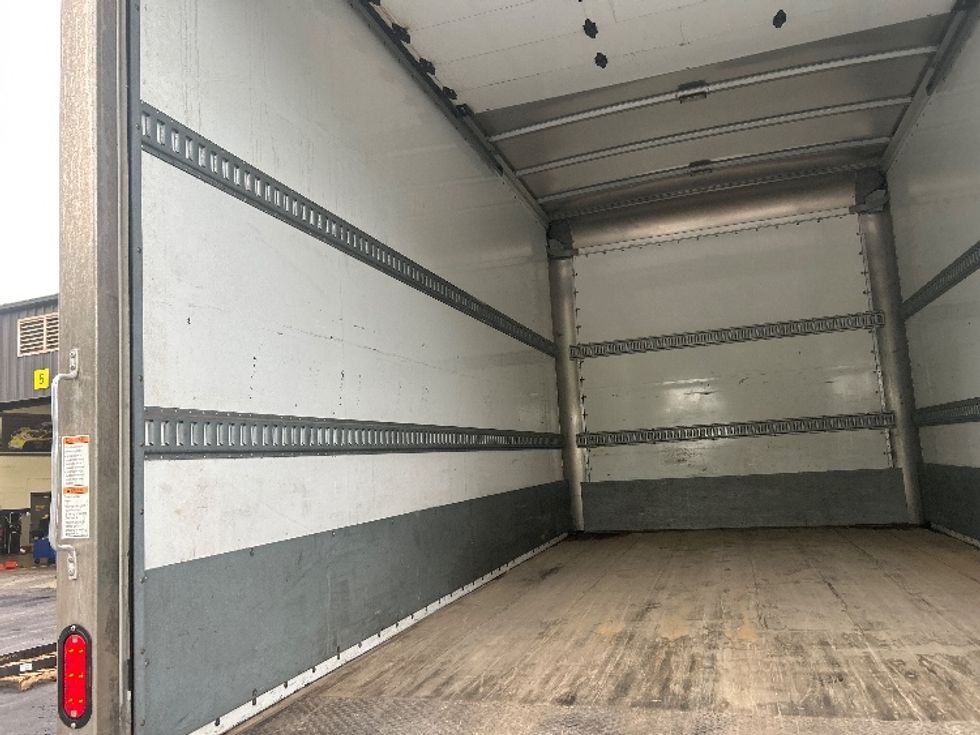 Medium Duty Box Truck-Light and Medium Duty Trucks-International-2021-MV607-Obetz-OH-101,132\n\t\tmiles-$ 57,750 - Image 11