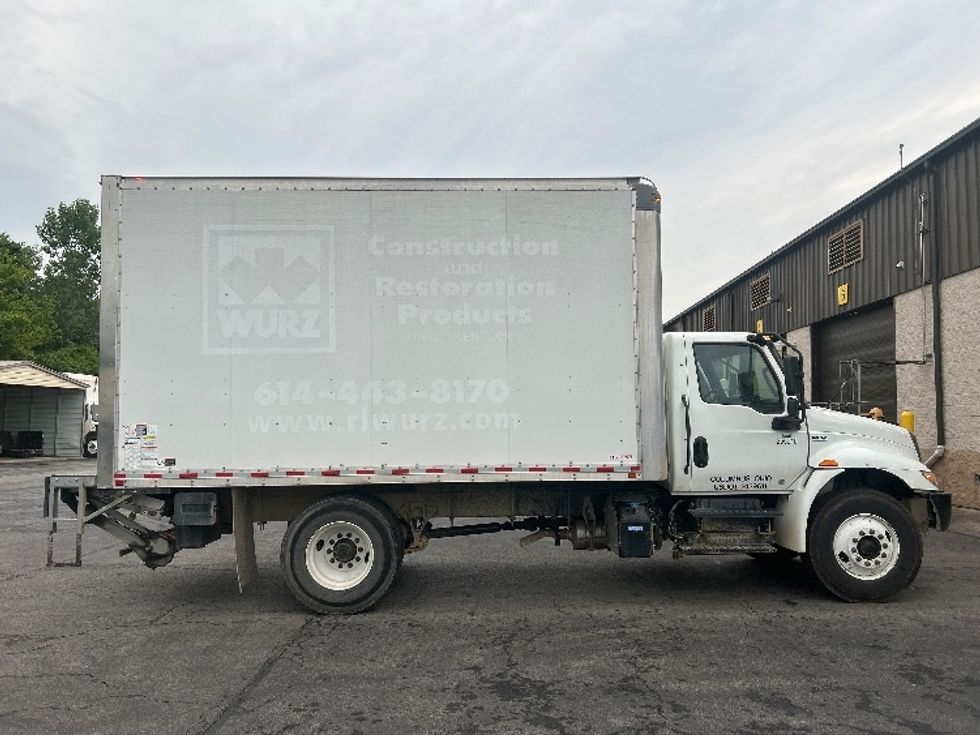 Medium Duty Box Truck-Light and Medium Duty Trucks-International-2021-MV607-Obetz-OH-101,132\n\t\tmiles-$ 57,750 - Image 15