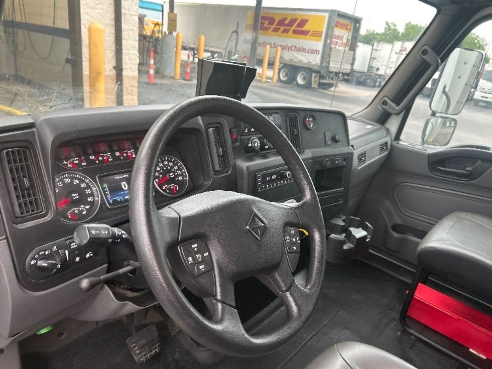 Medium Duty Box Truck-Light and Medium Duty Trucks-International-2021-MV607-Obetz-OH-101,132\n\t\tmiles-$ 57,750 - Image 17