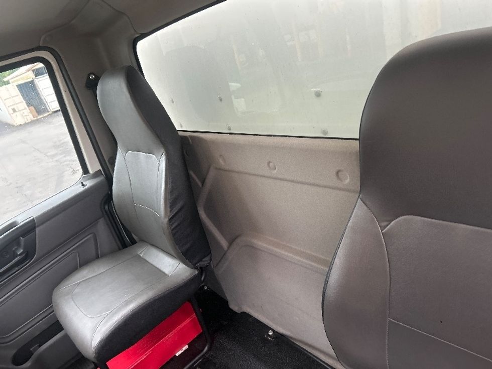 Medium Duty Box Truck-Light and Medium Duty Trucks-International-2021-MV607-Obetz-OH-101,132\n\t\tmiles-$ 57,750 - Image 19