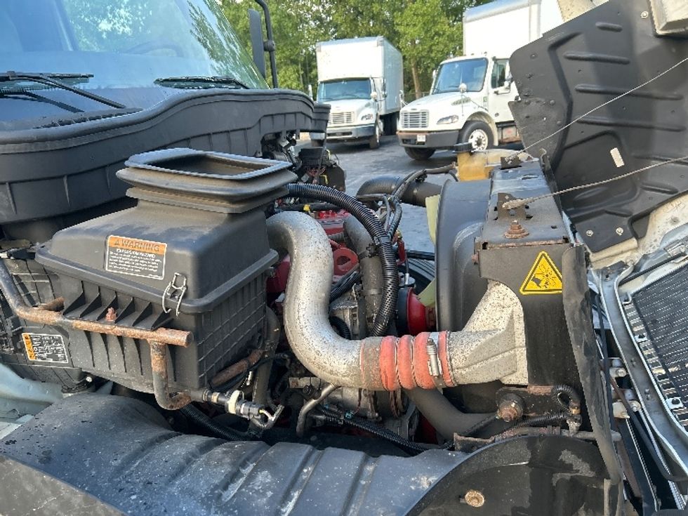 Medium Duty Box Truck-Light and Medium Duty Trucks-International-2021-MV607-Obetz-OH-101,254\n\t\tmiles-$ 61,500 - Image 23