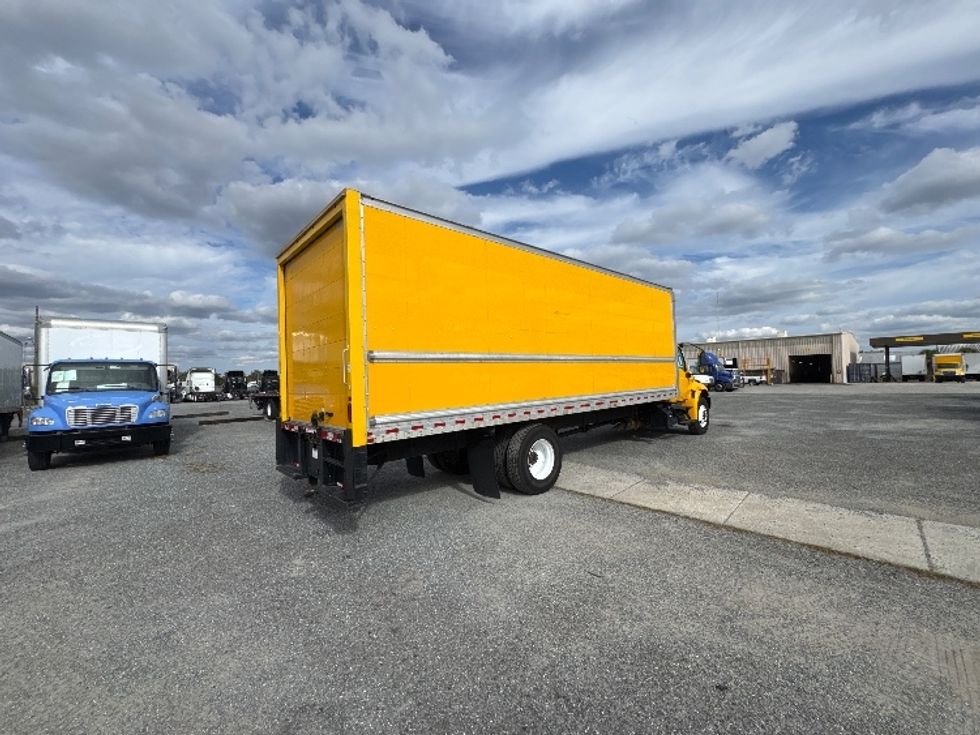 Medium Duty Box Truck-Light and Medium Duty Trucks-International-2021-MV607-Ocala-FL-181,812\n\t\tmiles-$ 45,000 - Image 12