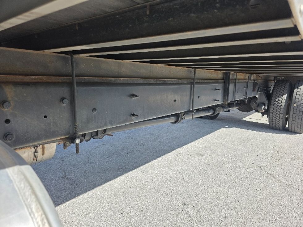 Medium Duty Box Truck-Light and Medium Duty Trucks-International-2021-MV607-Ocala-FL-185,783\n\t\tmiles-$ 44,250 - Image 5