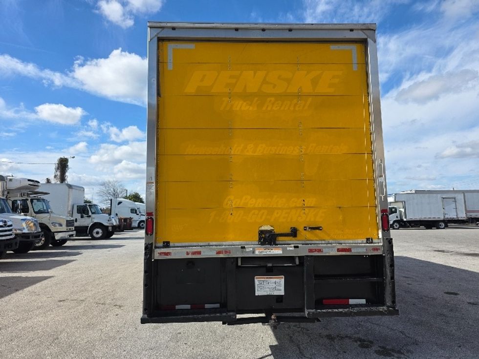Medium Duty Box Truck-Light and Medium Duty Trucks-International-2021-MV607-Ocala-FL-185,783\n\t\tmiles-$ 44,250 - Image 7