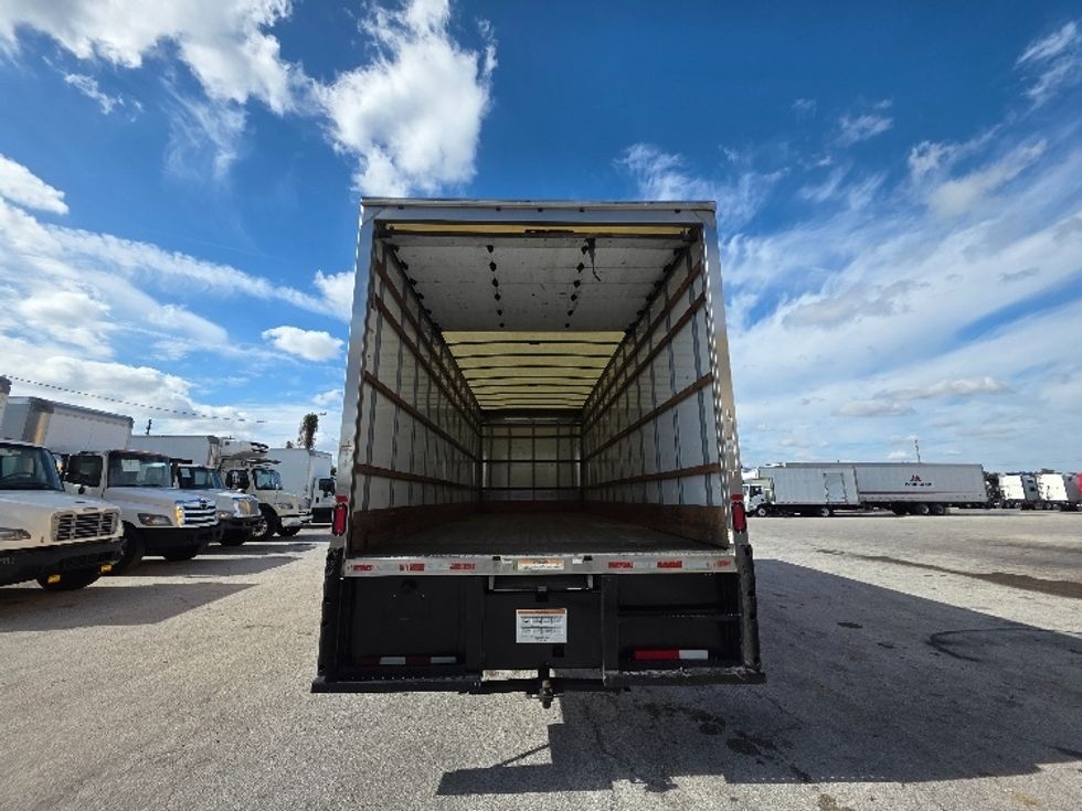 Medium Duty Box Truck-Light and Medium Duty Trucks-International-2021-MV607-Ocala-FL-185,783\n\t\tmiles-$ 44,250 - Image 9