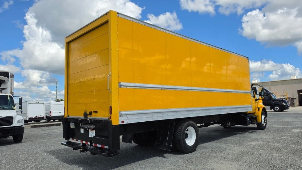 Medium Duty Box Truck-Light and Medium Duty Trucks-International-2021-MV607-Ocala-FL-207,801\n\t\tmiles-$ 41,500 - Image 12